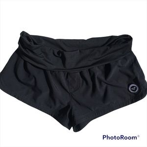 EUC Roxy boardshorts